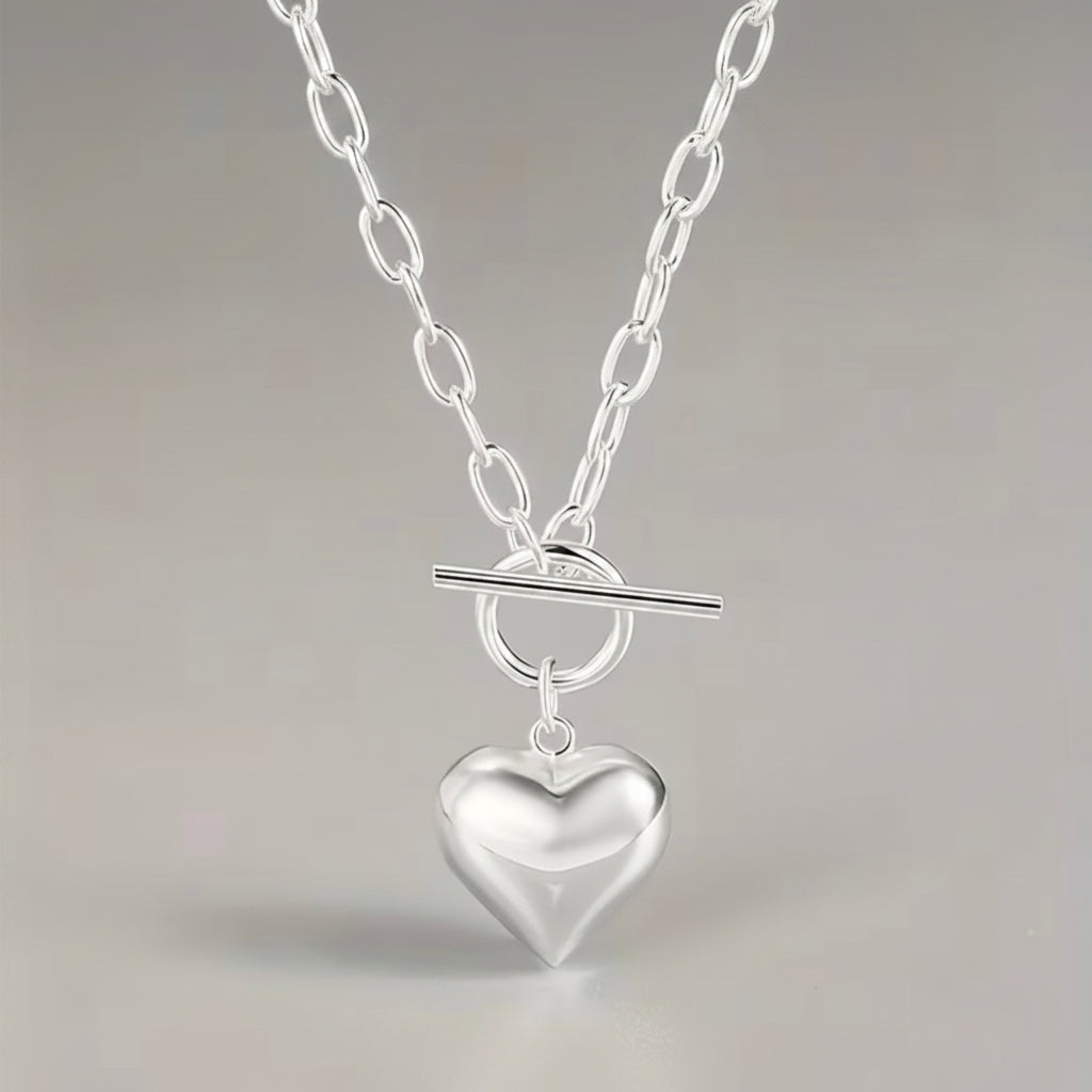 Dangling square chain heart necklace